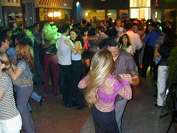 Salsa im Cafй der Kunsthalle in Bonn
