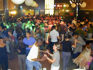 Salsa im Cafй der Kunsthalle in Bonn