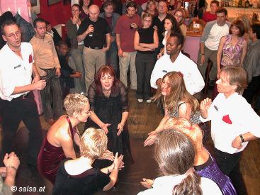 Salsa in Duisburg (anklicken zum Vergrцяern - click to enlarge)
