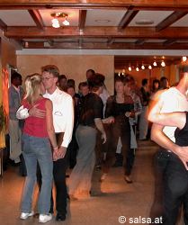 Salsa im TG 81 in Dьsseldorf