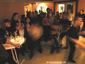 Salsa im TG 81 in Dьsseldorf