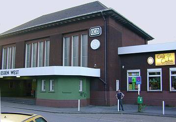 Cafй Cuba im Bahnhof Essen-West